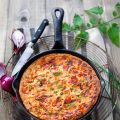 Frittata vegan aux tomates, oignon et ciboulette