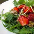 salade! confit de dinde, lentilles, fraises,[...]