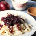 Pâtes au yaourt et oignons rouges caramélisés[...]