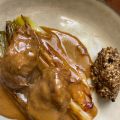Joues de porc confites, laquées au jus thaï[...]