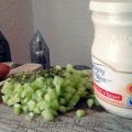Tartare de concombre, ou de courgette au[...]