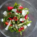 Salade d'asperges sucrée-salée