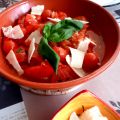 confit de tomates al albahaca y parmesano/[...]