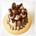Layer Cake Kinder Bueno