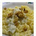 Pâtes à la sauce roquefort et noix allegée