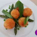Arancinis à l'ail des ours, pointes d'asperges[...]