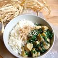 Tempeh au sésame et épinards