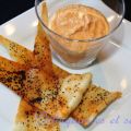 Hummus au poivron rôti et craquelins de pitas[...]