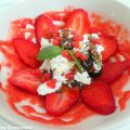 Salade de fraises, chèvre frais au basilic et[...]