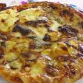 Pizza aux champignons et fromages