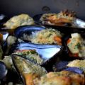 Moules farcies au beurre à l'ail persillé