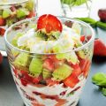 Crème de chèvre aux fraises et kiwis