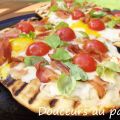 Pizza déjeuner sur le grill