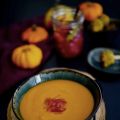 Soupe de courge butternut aux pickles d'oignons[...]