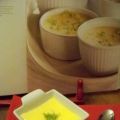 Dans un petit pot; à la petite cuillère!