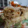 Gâteau moelleux aux coings et aux noisettes