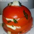 Mille-feuille de tomate au basilic et mozzarella