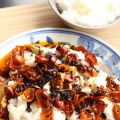 Poisson bouilli au piment et poivre du Sichuan[...]