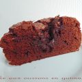 Cake au chocolat et aux oursons en guimauve