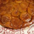 Tatin de reines-claudes au sirop de dattes