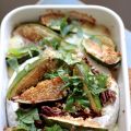 Brie au four, noix de pécan, figues fraîches et[...]