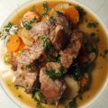 Fricassée de porc et de légumes-racines, jus[...]