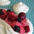 pavlova revisitée à la glace de framboise et[...]