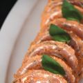 Roulé à la tomate, saumon & fromage