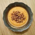 Soupe marocaine aux carottes avec croûtons de[...]