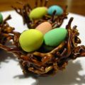 Nids de Pâques au chocolat / Easter eggs in a[...]