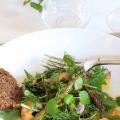 Poêlée de langoustines et asperges en salade,[...]