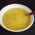 Velouté de poireau au curry et yaourt grec