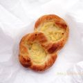 Petits pains feuilletés à la crème
