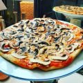 PIZZA REGINA