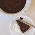 Fausse tarte chocolatée aux fruits et noix du[...]