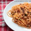 Spaghetti aux moules et sauce tomate