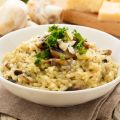 Risotto aux champignons, romarin et vin blanc