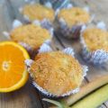Muffins à la rhubarbe et orange