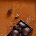 Chocolats et truffes maison pour Pâques :[...]