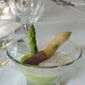 Jaune d'Oeuf Coque aux Truffes, Asperges Vertes[...]