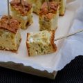 Gâteau yaourt salé à la feta , aux courgettes ,[...]