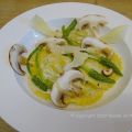 Ravioli aux champignons bruns, courgette,[...]