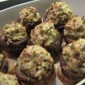 Champignons farcis au lard, echalotes et[...]