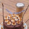 gâteau au chocolat et meringue caramélisée[...]