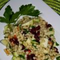 Couscous israélien pommes, canneberges et herbes