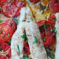 DORÉ AUX TOMATES ET AUX OIGNONS RÔTIS