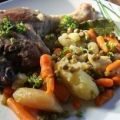 Cuisses de canard au cidre et petits légumes,[...]