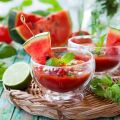 Gaspacho de tomates à la pastèque