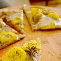 Pizza blanche fumée à la pomme de terre et au[...]