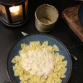 Pâtes crémeuses au saumon fumé et courgettes :[...]
